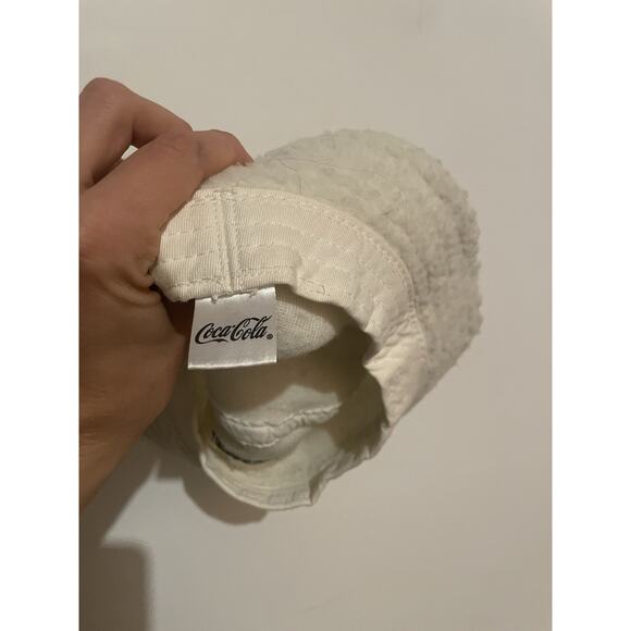 Official Coca Cola Sherpa Bucket Hat OS White - Picture 4 of 5